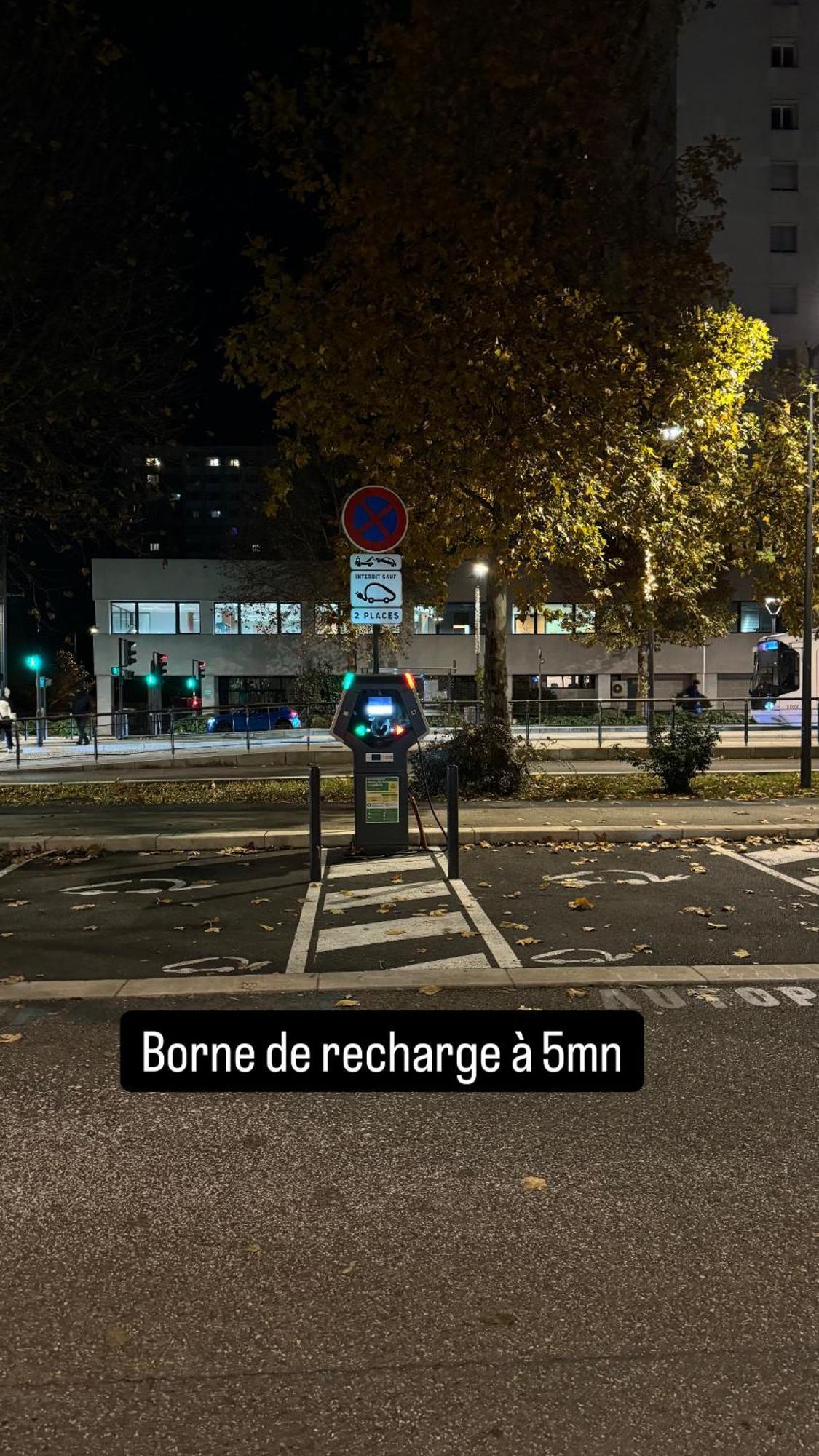 Le Beauvert Parking Gratuit Гренобль Екстер'єр фото